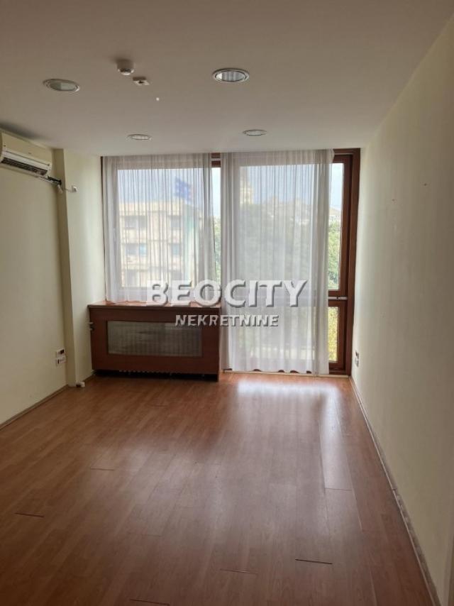 Novi Sad, Centar, Bulevar Mihajla Pupina, 8. 0, 679m2, 9506EUR