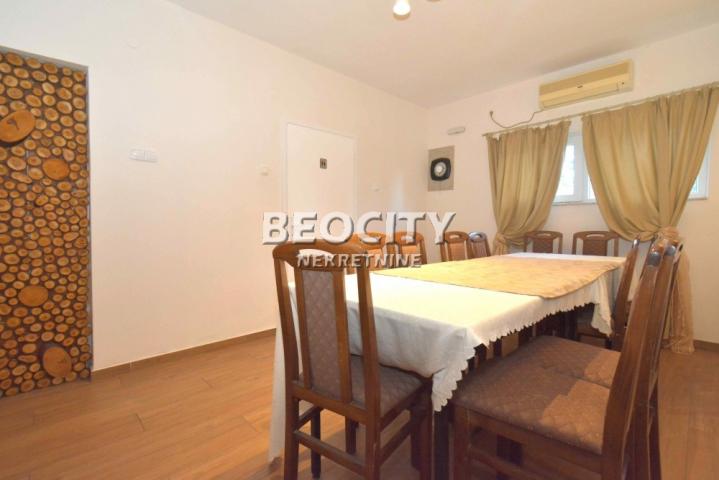 Čukarica, Sremčica, Beogradska , 2. 0, 140m2, 650EUR