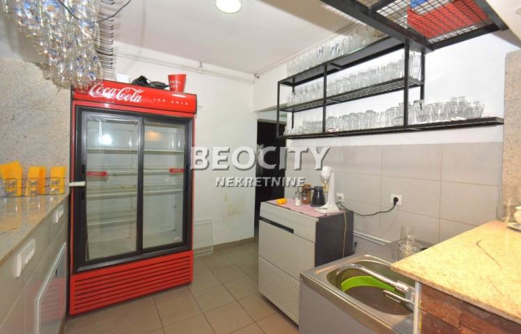 Čukarica, Sremčica, Beogradska , 2. 0, 140m2, 650EUR