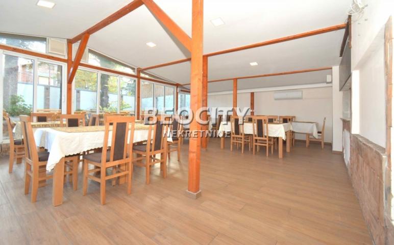 Čukarica, Sremčica, Beogradska , 2. 0, 140m2, 650EUR