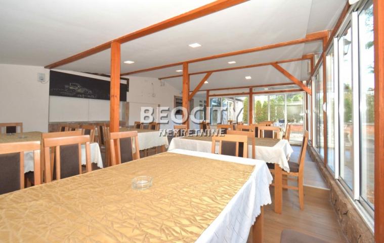 Čukarica, Sremčica, Beogradska , 2. 0, 140m2, 650EUR