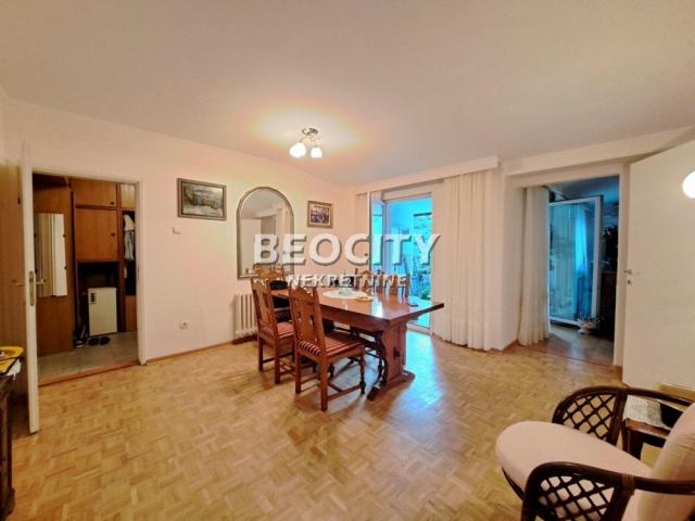 Vračar, Hram Svetog Save, Svetog Save, 4. 0, 100m2, 349000EUR