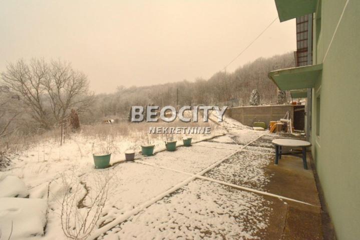 Voždovac, Ripanj, Avalska, 10. 0, 520m2, 250000EUR