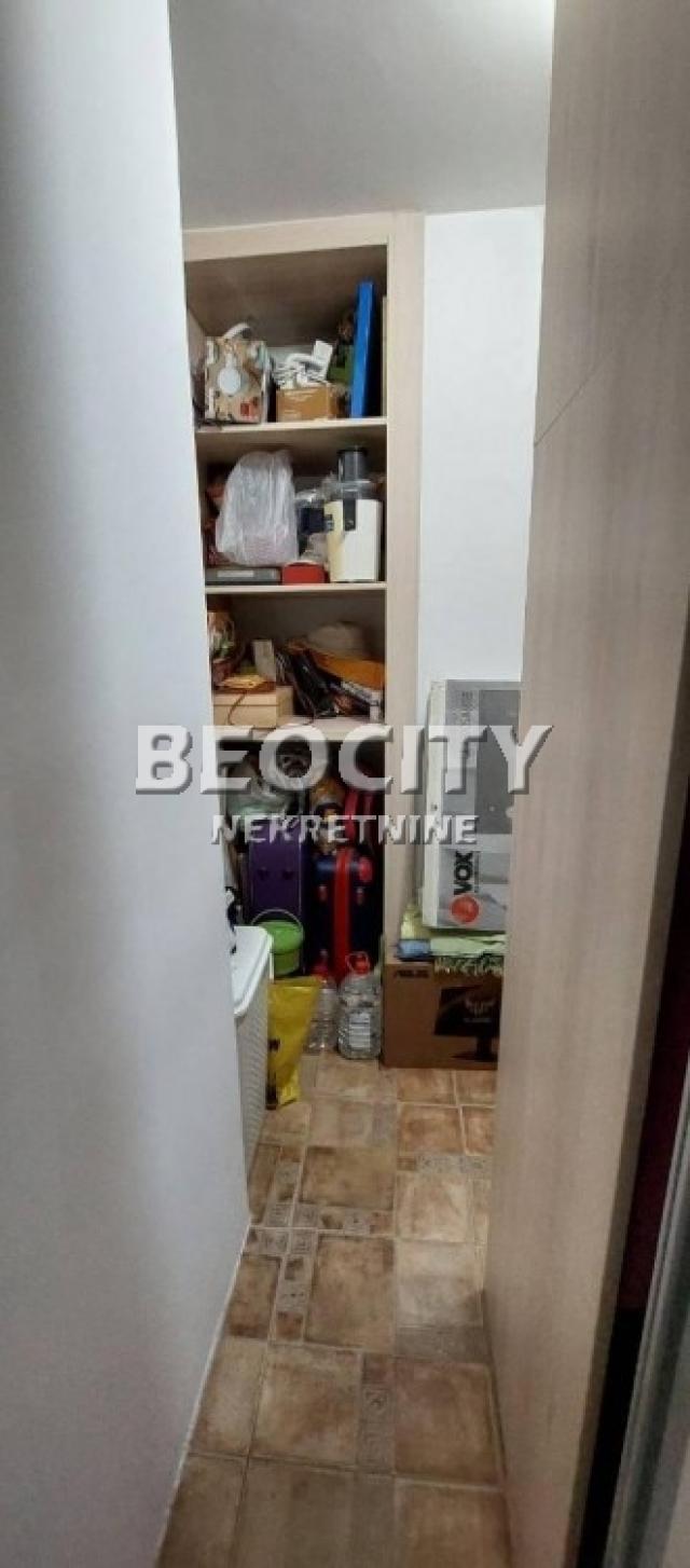 Novi Sad, Stari grad, Gagarinova, 2. 0, 58m2, 127300EUR