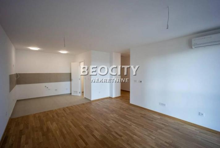 Novi Sad, Grbavica, Bulevar Cara Lazara, 5. 0, 105m2, 274066EUR