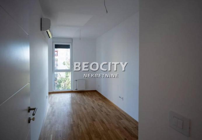 Novi Sad, Grbavica, Bulevar Cara Lazara, 5. 0, 105m2, 274066EUR