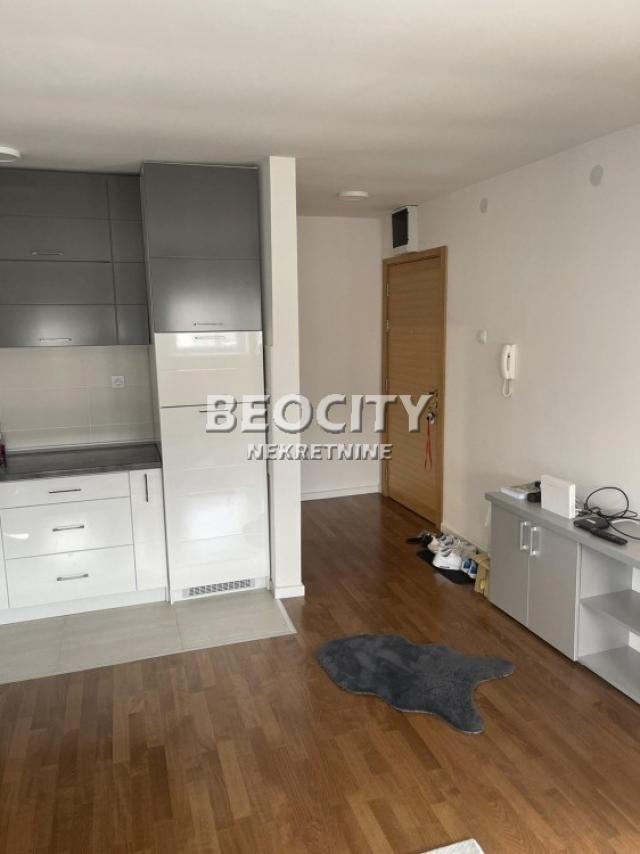 Novi Sad, Adice, Milana Jovanovića Batuta, 1. 0, 35m2, 75000EUR