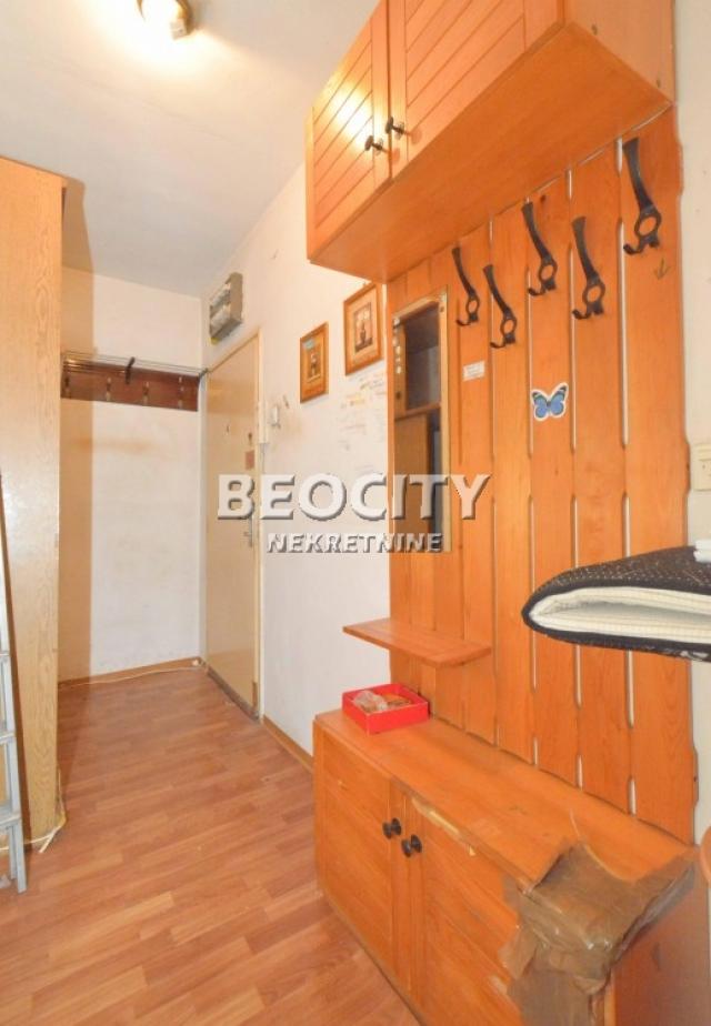 Palilula, Karaburma, Husinskih rudara, 2. 0, 72m2, 109000EUR