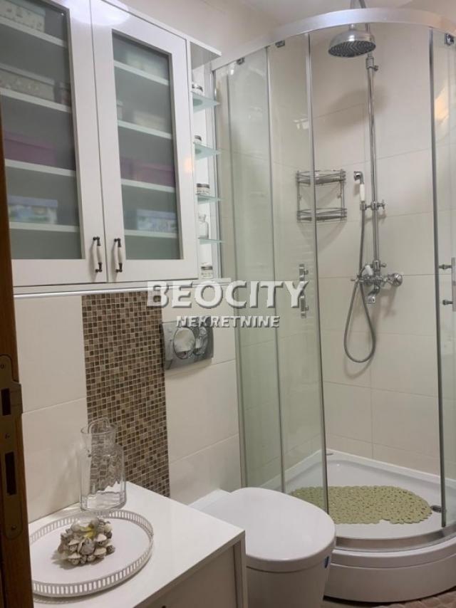 Voždovac, Autokomanda, Jove Ilića, 3. 0, 105m2, 1300EUR