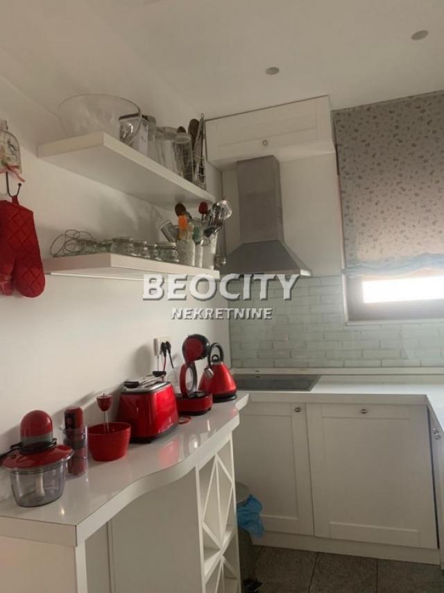 Voždovac, Autokomanda, Jove Ilića, 3. 0, 105m2, 1300EUR