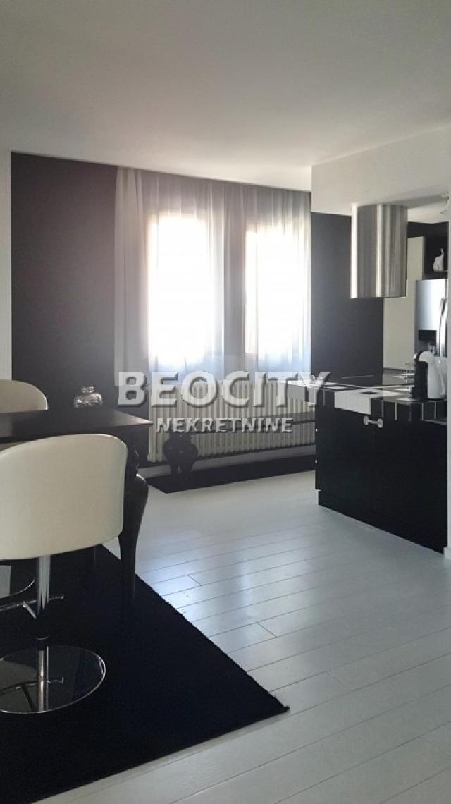 Vračar, Kalenić pijaca, , 4. 0, 240m2, 2500EUR