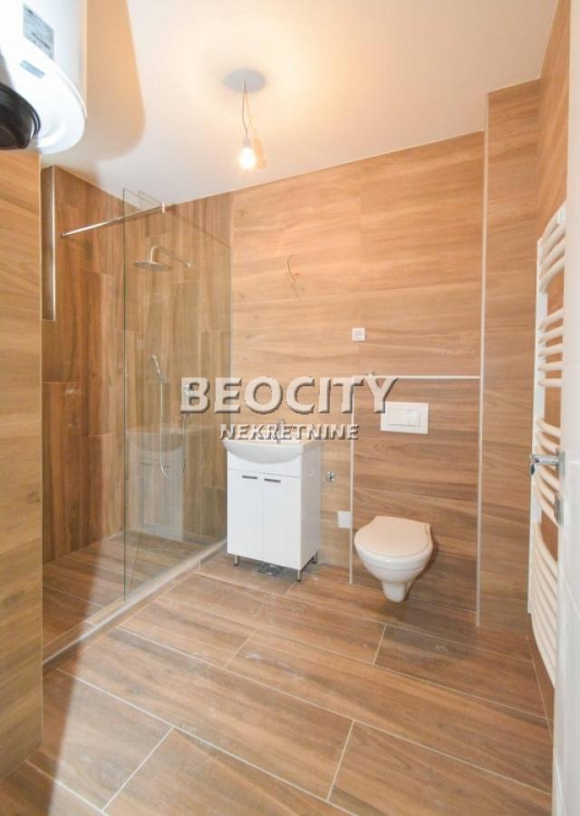 Zemun, Gornji grad, Banijska, 2. 0, 52m2, 132000EUR