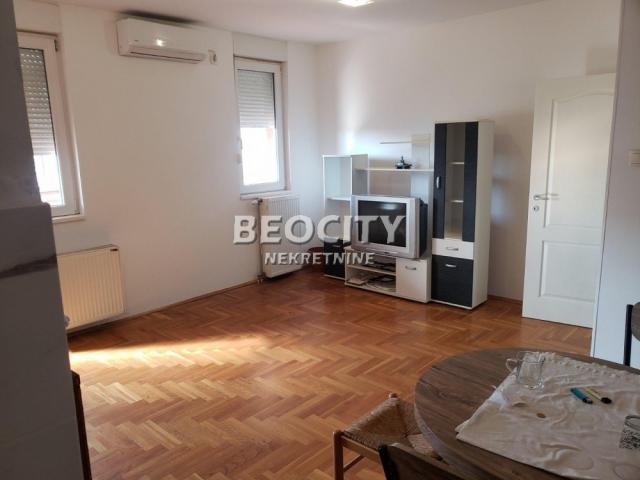 Novi Sad, Adamovićevo Naselje, Bulevar Evrope, 1. 5, 55m2, 131000EUR