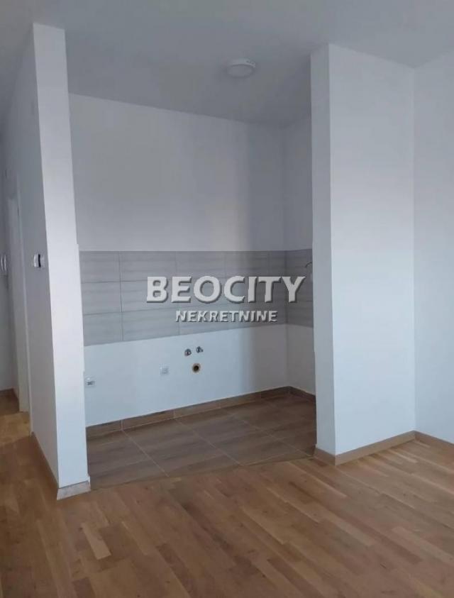 Novi Sad, Petrovaradin, Preradovićeva, 2. 0, 50m2, 105000EUR