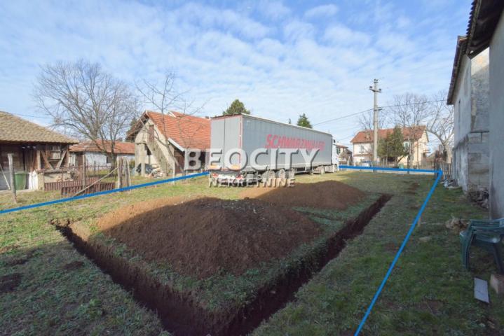 Čukarica, Velika Moštanica, 10 oktobra , 8a, 32000EUR