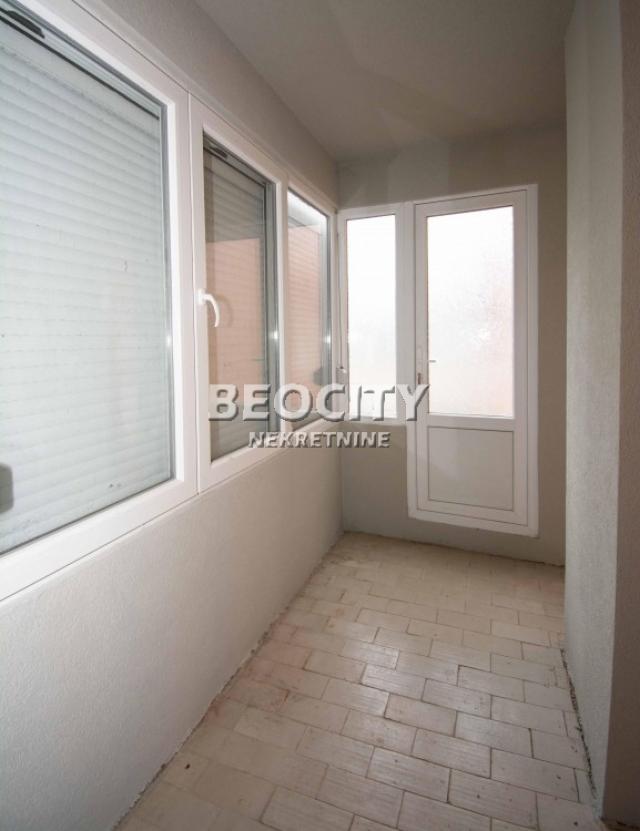 Rakovica, Miljakovac, Osme crnogorske brigade, 3. 0, 67m2, 140000EUR