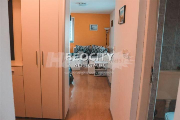 Rakovica, Vidikovačka padina, Slavka Rodića, 1. 5, 31m2, 58000EUR