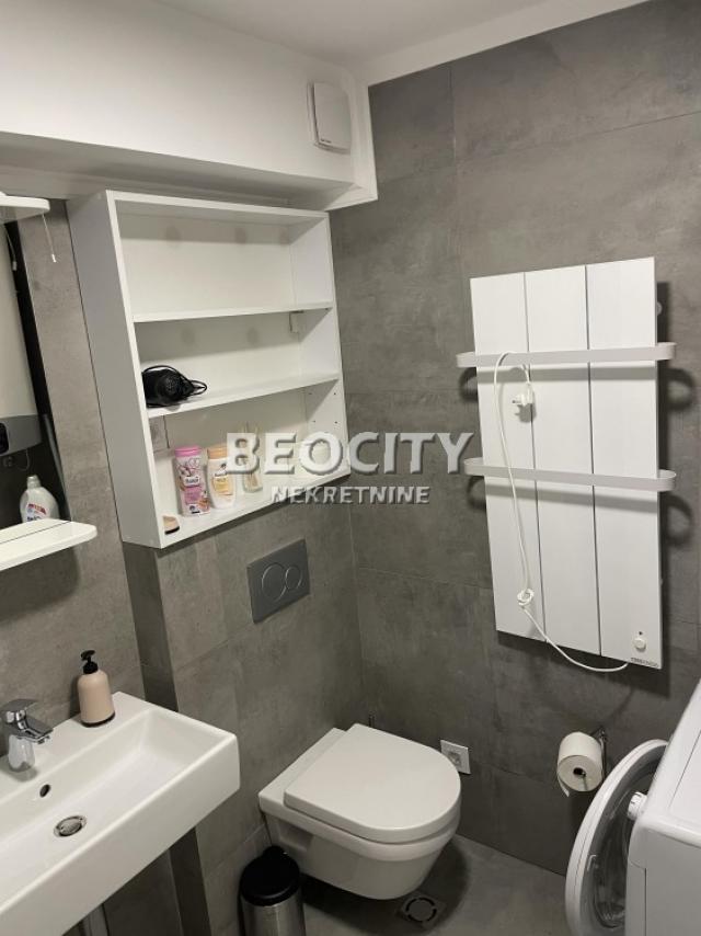 Novi Sad, Centar, Radnička, 4. 0, 78m2, 175500EUR