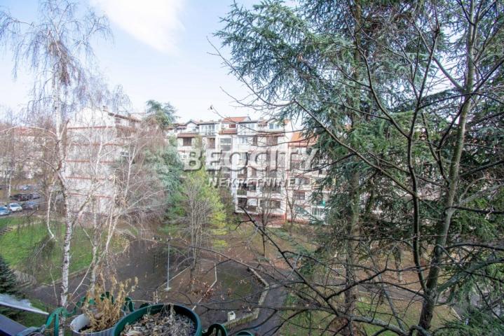 Zvezdara, Mirijevo, Mirka Banjevića, 2. 5, 72m2, 142000EUR