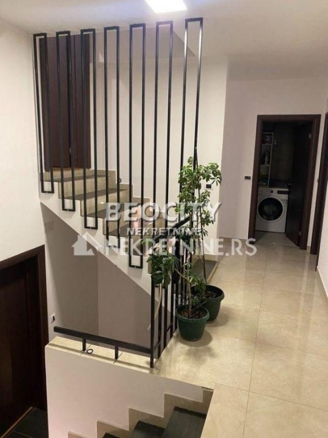 Rakovica, Petlovo brdo, Baš čelika, 4. 0, 128m2, 150000EUR