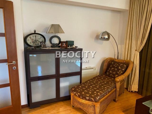 Budva, Centar, Jadranski put , 3. 0, 80m2, 240000EUR