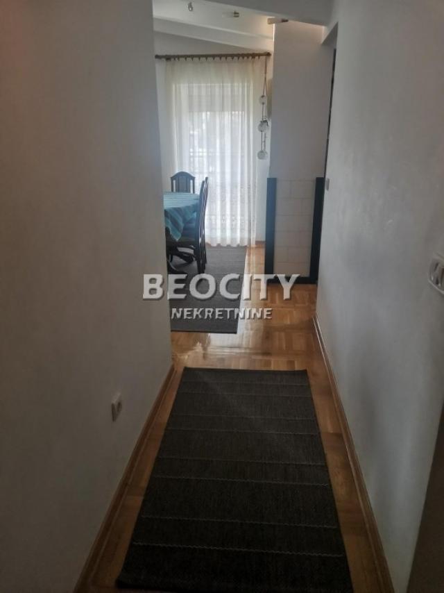 Rakovica, Stari Košutnjak, Milana Blagojevića Španca, 3. 0, 83m2, 187000EUR