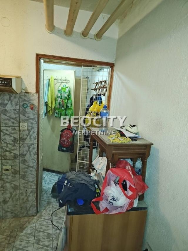 Rakovica, Miljakovac 1, Stevana Opačića, 0. 5, 20m2, 39000EUR