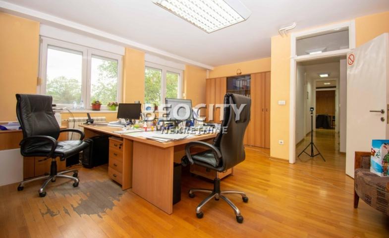 Voždovac, Vojvode Stepe, Vojvode Stepe, 4. 0, 122m2, 385000EUR