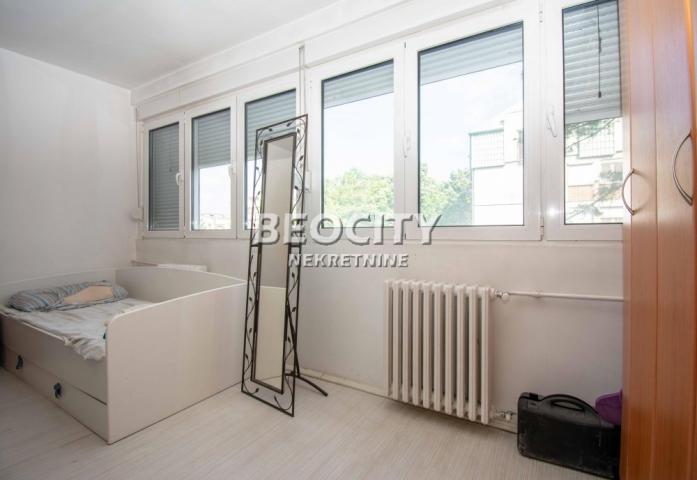 Novi Beograd, Hotel Jugoslavija, Maršala Tolbuhina, 5. 0, 120m2, 375000EUR