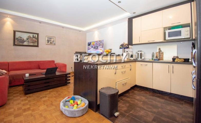 Novi Beograd, Hotel Jugoslavija, Maršala Tolbuhina, 5. 0, 120m2, 375000EUR