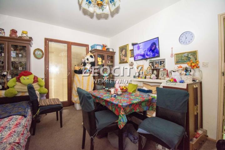 Voždovac, Medaković, Rastka Petrovića, 1. 0, 26m2, 62000EUR