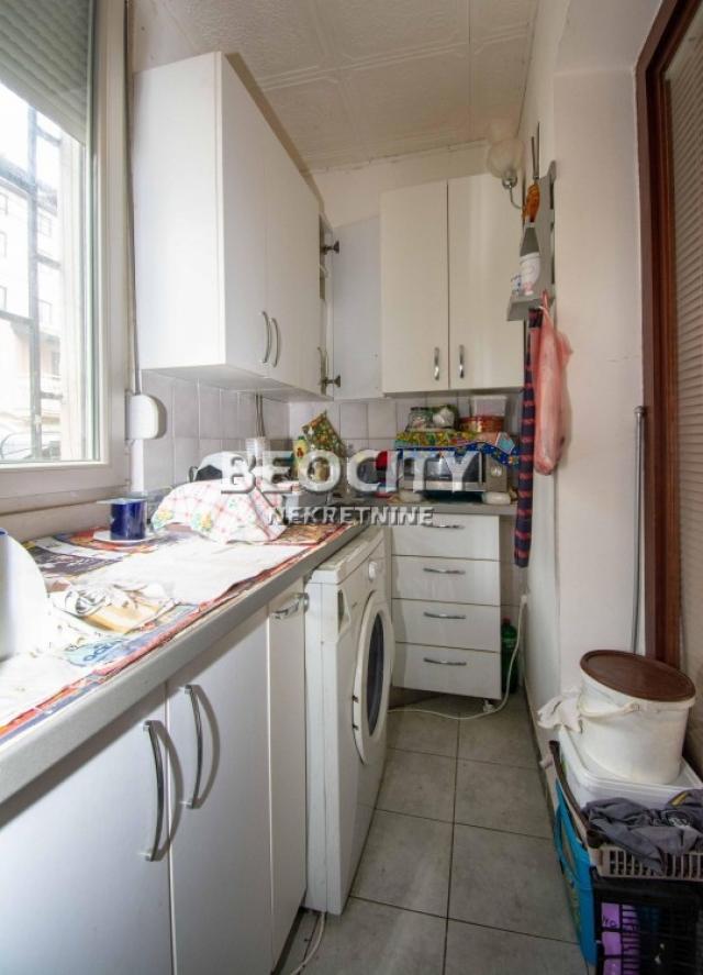 Voždovac, Medaković, Rastka Petrovića, 1. 0, 26m2, 62000EUR