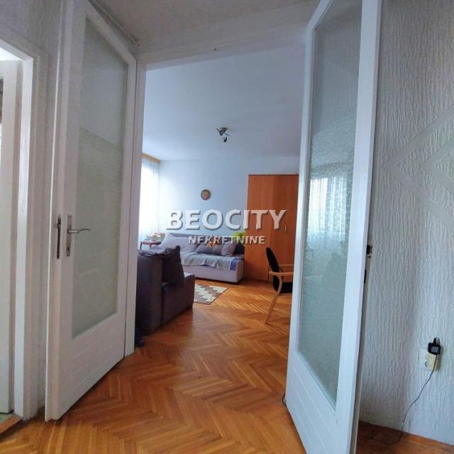 Novi Sad, Železnička Stanica, , 3. 0, 68m2, 136000EUR