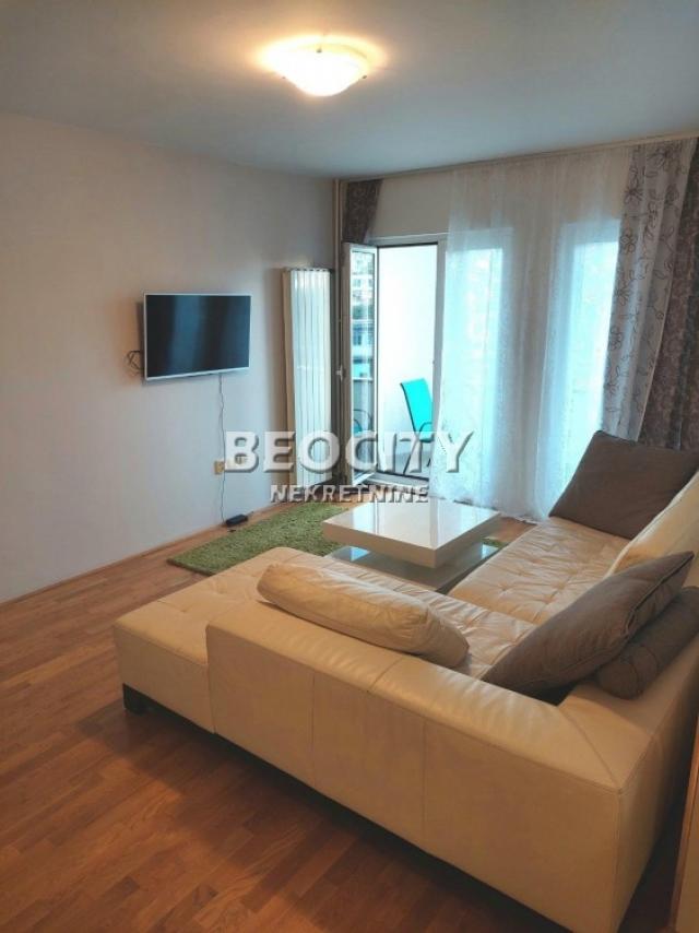 Vračar, Južni bulevar, Mihaila Gavrilovića, 2. 5, 68m2, 850EUR