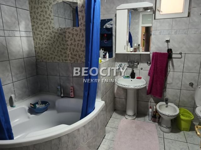 Zemun, Donji grad, , 5. 0, 330m2, 590000EUR