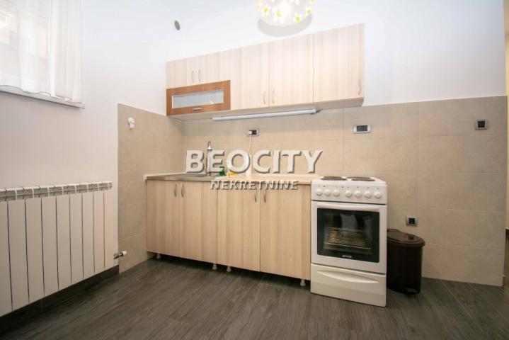 Zemun, Gornji grad, Bosanska, 2. 5, 55m2, 112000EUR