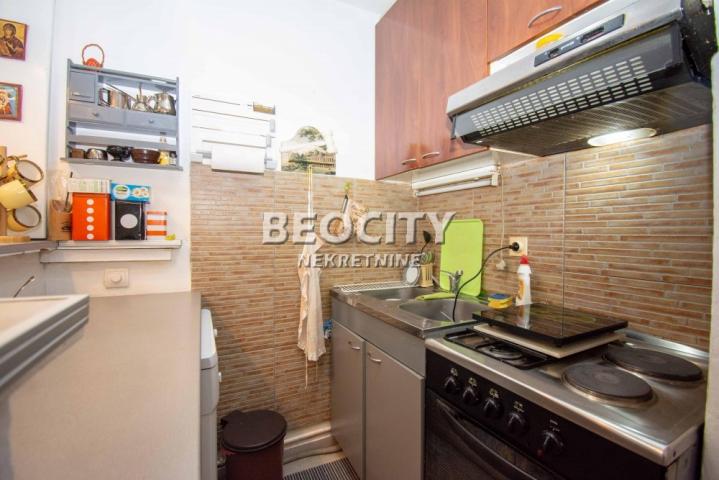 Rakovica, Vidikovac, Veljka Ramadanovića, 3. 0, 75m2, 150000EUR