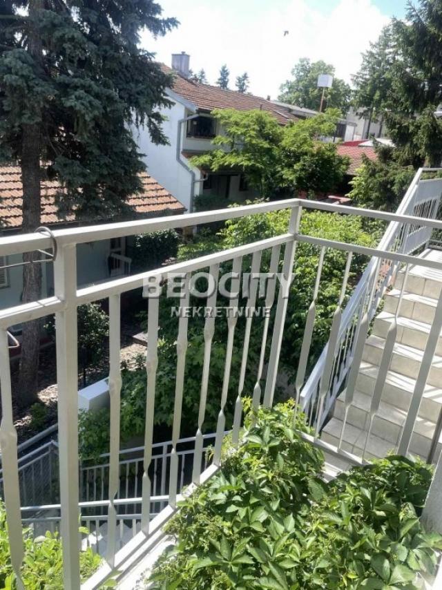 Rakovica, Petlovo brdo, Bože Baucala, 3. 0, 118m2, 237500EUR