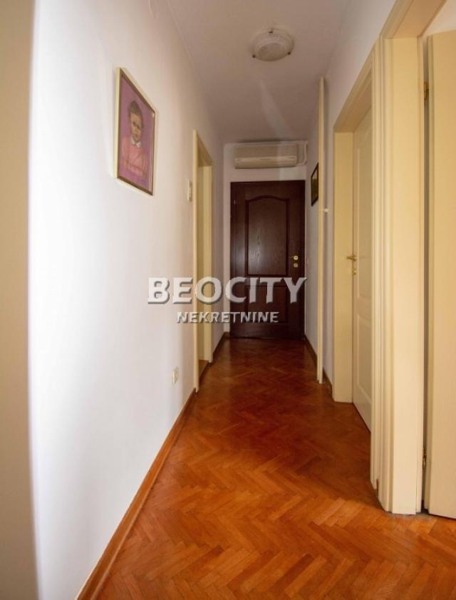 Vračar, Kalenić pijaca, Hadži Ruvimova, 4. 0, 87m2, 350000EUR