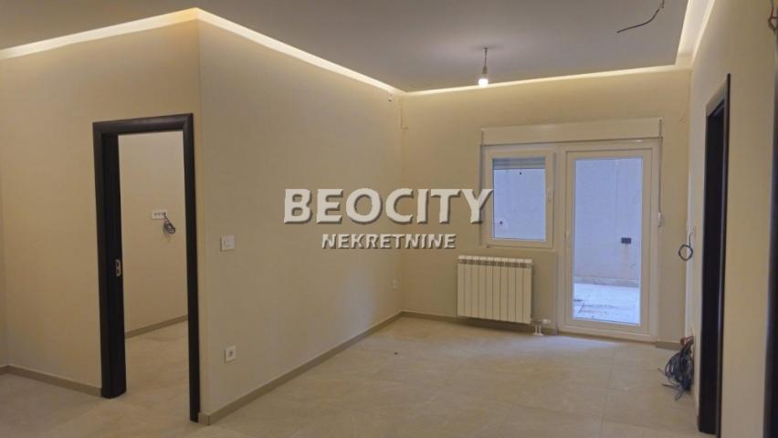 Rakovica, Kanarevo brdo, Petra Konjovića, 3. 5, 73m2, 150000EUR