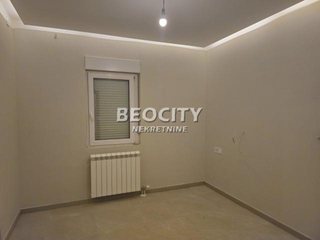 Rakovica, Kanarevo brdo, Petra Konjovića, 3. 5, 73m2, 150000EUR