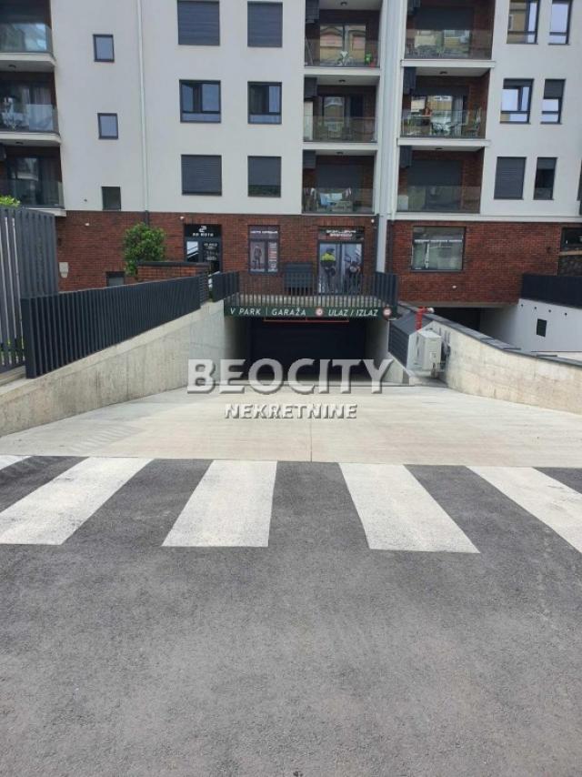 Novi Beograd, Bežanija, Pere Segedinca, 12m2, 100EUR V Park