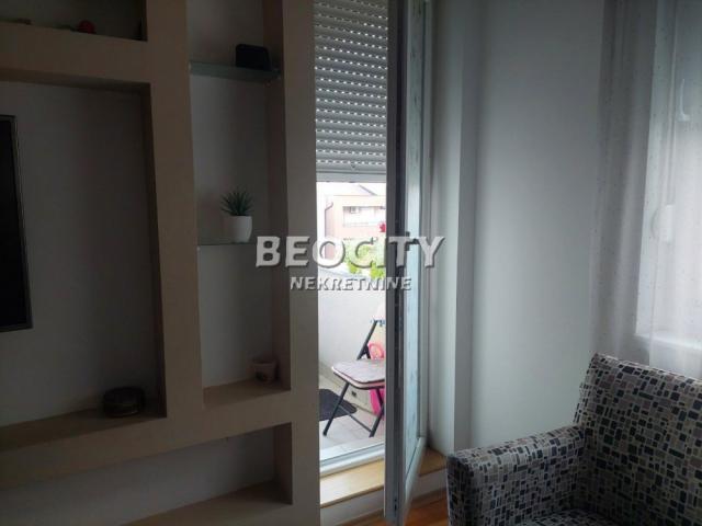 Novi Sad, Bulevar patrijarha Pavla, Somborska, 1. 5, 35m2, 95000EUR