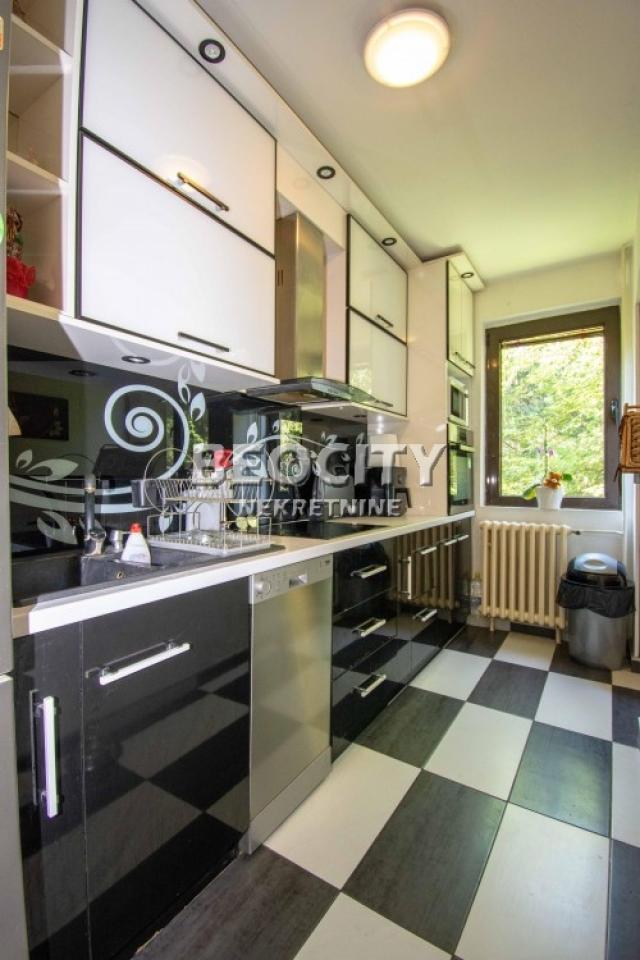 Zvezdara, Mirijevo, Branka Ćopića, 4. 0, 85m2, 183500EUR