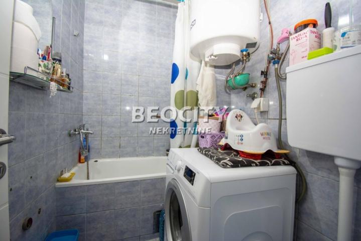 Zemun, Zemun polje, Martina Lutera Kinga, 2. 5, 50m2, 87000EUR