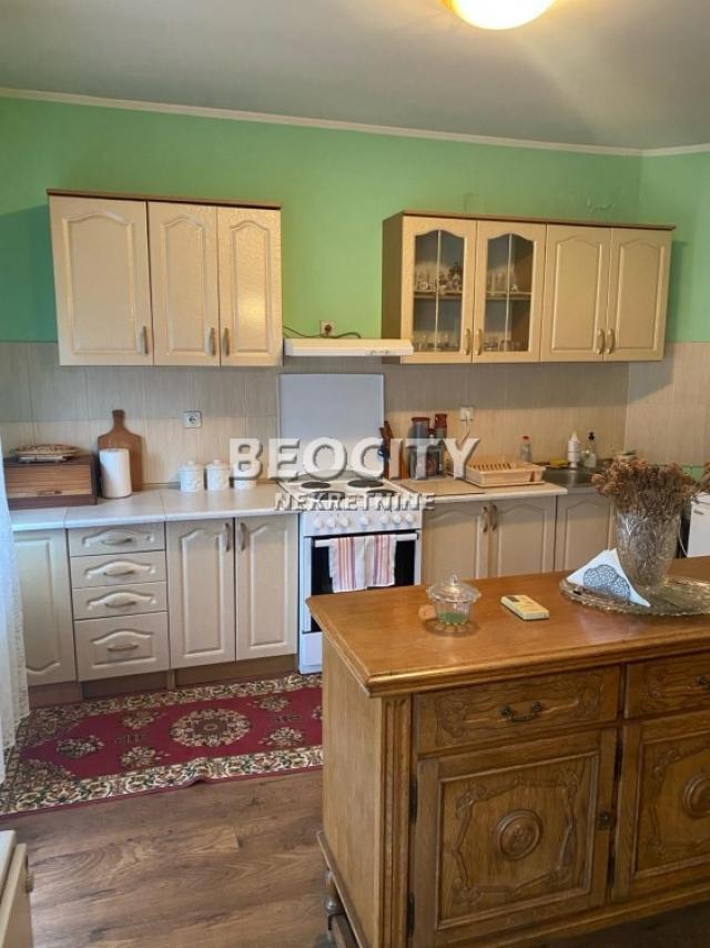 Rakovica, Centar, Vodice, 7. 0, 300m2, 280000EUR