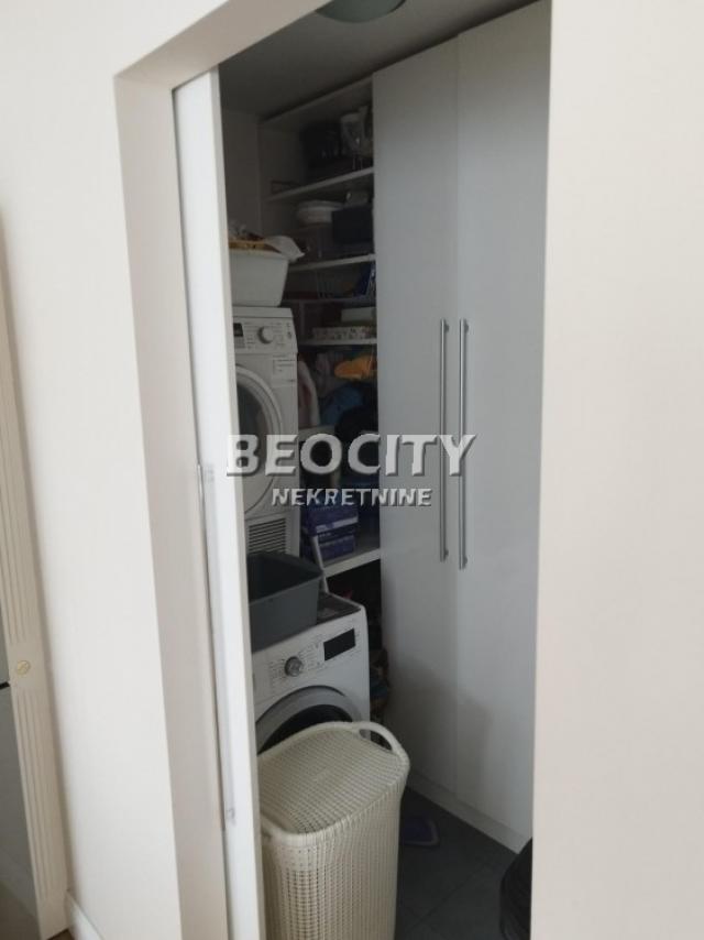 Novi Beograd, Blok 30, Bulevar Zorana Đinđića, 3. 0, 88m2, 327000EUR