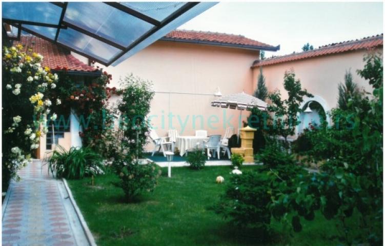 Stari grad, Centar, Miće Popovića, 6. 0, 350m2, 1350000EUR