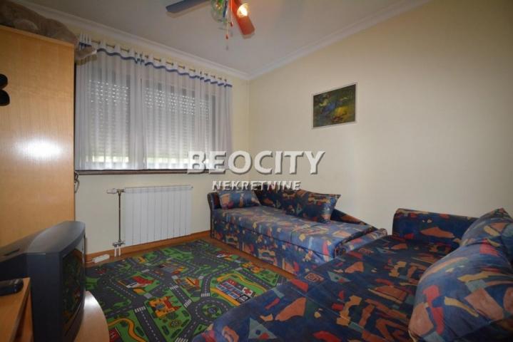 Čukarica, Sremčica, , 11. 0, 300m2, 330000EUR