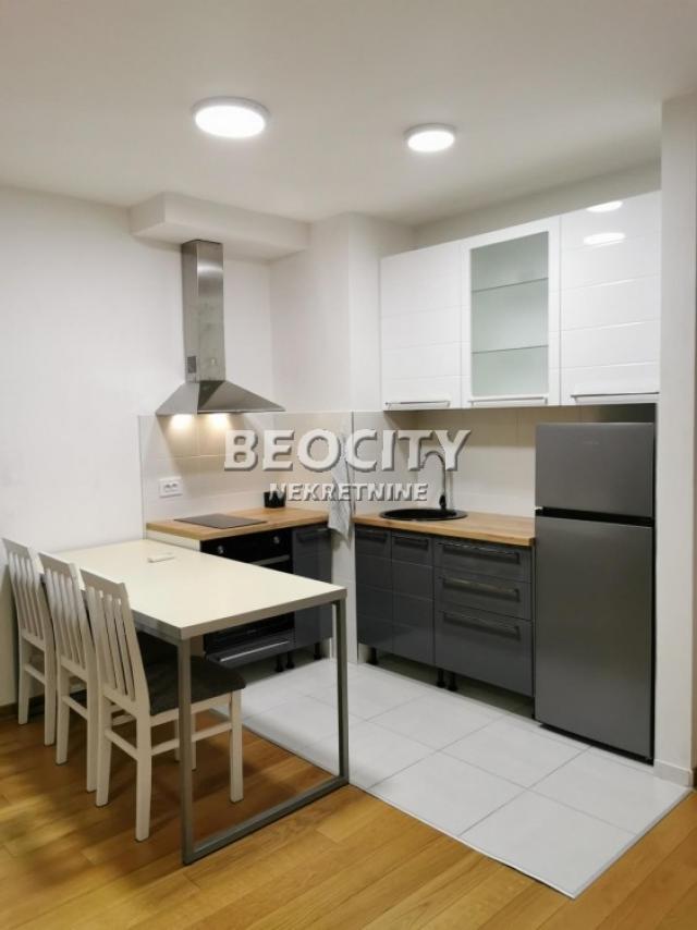 Vračar, Južni bulevar, , 1. 0, 33m2, 1000EUR